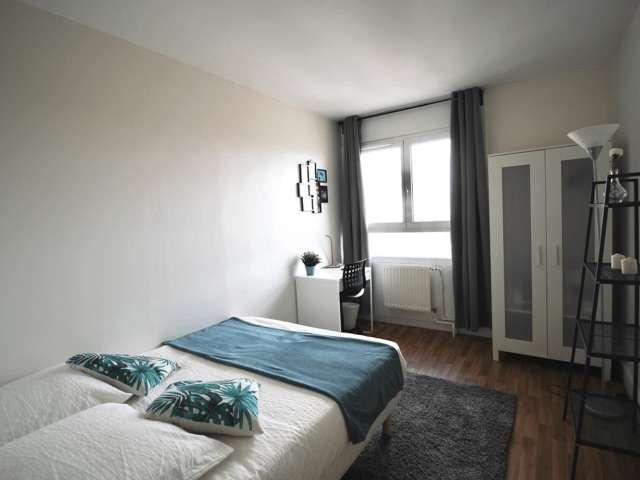 Chambre à louer dans un appartement de 4 chambres à Sainte Blaise, Paris