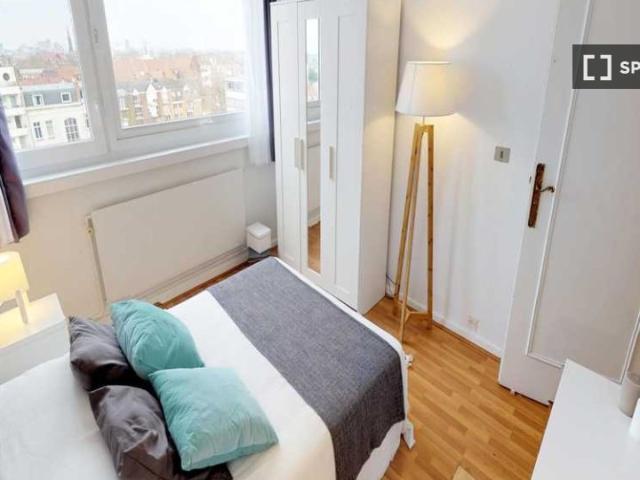 Chambre dans une maison partagée de 5 chambres à Vauban Esquermes, Lille