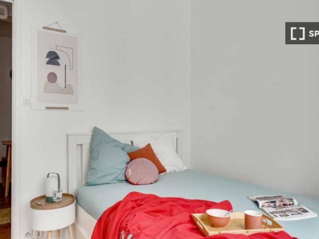 Chambre en colocation à louer à Violet Commerce, Paris