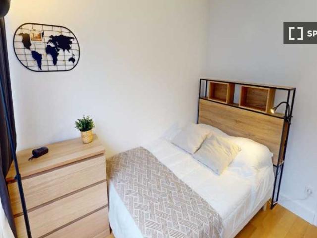 Chambre en colocation à louer, Alleray Procession, Paris