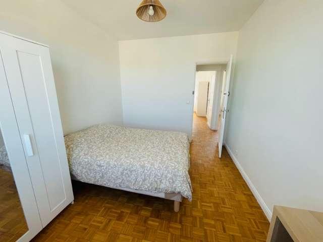 Chambre en colocation à louer, Centre Ville, Paris