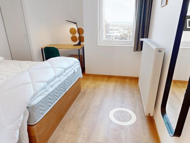 Chambre en colocation à louer dans le Grand Centre, Paris