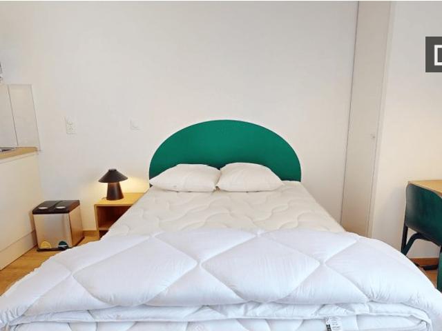 Chambre en colocation à louer dans le Grand Centre, Paris