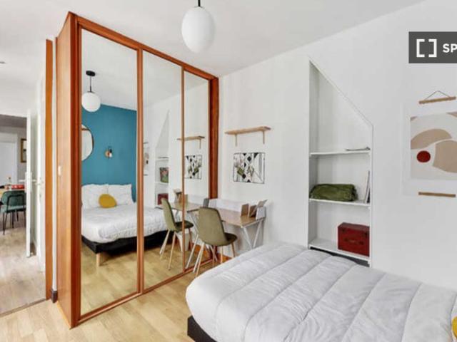 Chambre en colocation à louer dans le quartier Arts et Métiers, à Paris