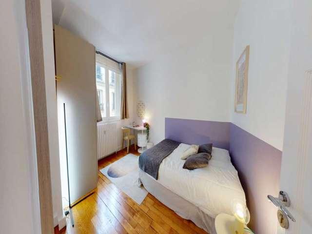 Chambre en colocation à louer dans le Triangle d'Or, Paris