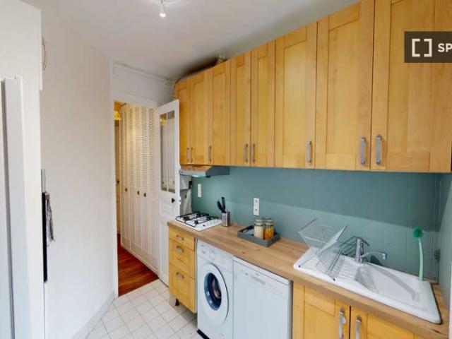 Chambre en colocation à louer à Louis Blanc Aqueduc, Paris