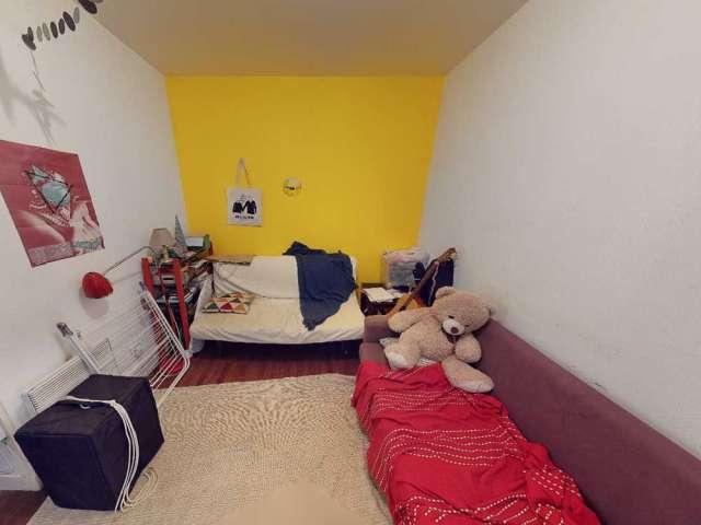 Chambre en colocation à louer, Lyon