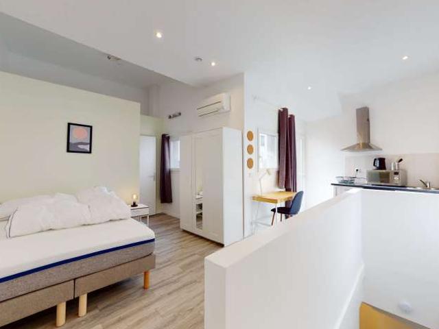 Chambre en colocation à louer, Suresnes