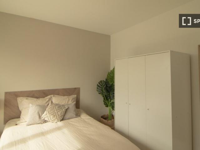 Chambre en colocation à Rosa Parks Macdonald, Paris