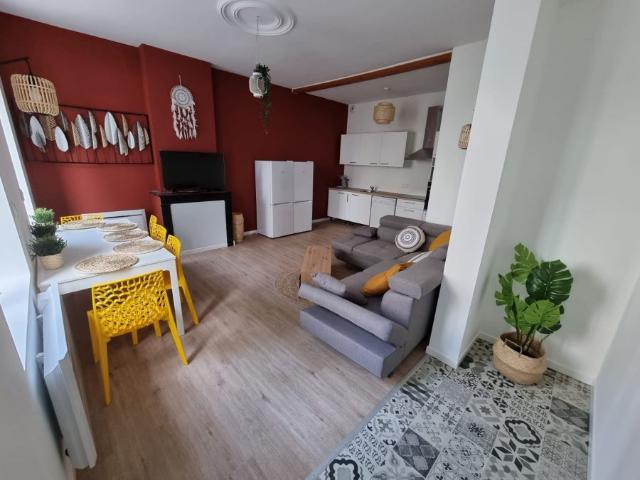 CHAMBRE EN COLOCATION bail individuel #AVEC SDD ET WC PRIVES# A DEUX PAS ELISA ET LYCEE HENRI MARTIN