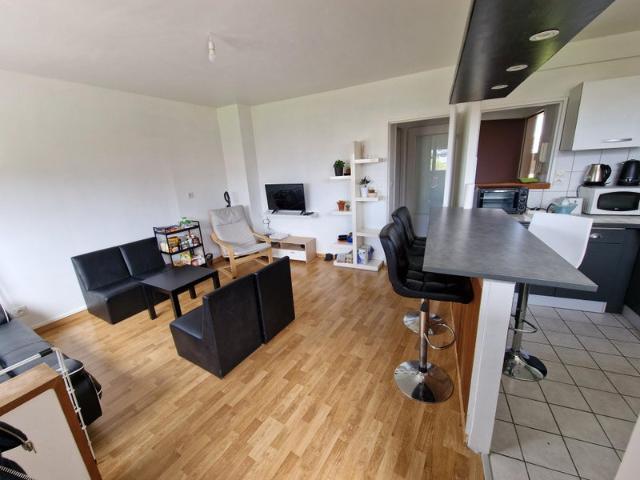 Chambre en colocation dans appartement meublé