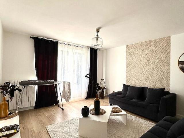 Chambre en colocation Massy 13m² Meublée