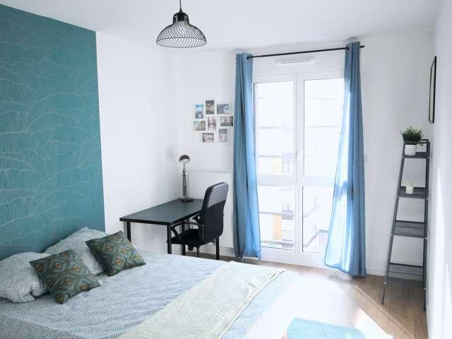 Chambre en colocation T4 à Victor Hugo République