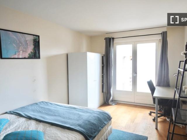 Chambre en colocation T4 à louer, Léon Blum, Paris