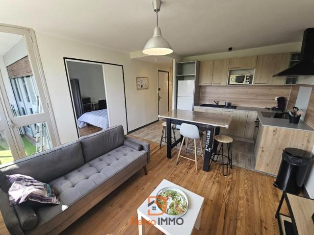3 Chambre en colocation: T4 en colocation aux Minimes 495EUR