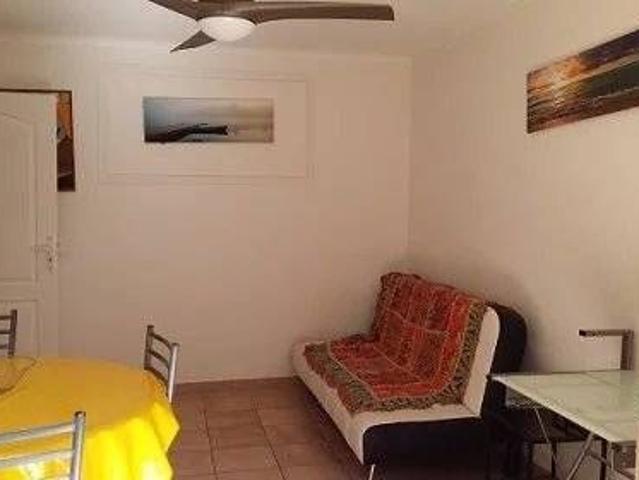 Chambre entièrement équipée
