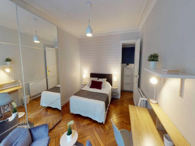Chambre à Paris Avenue De La Bourdonnais, Gros Caillou