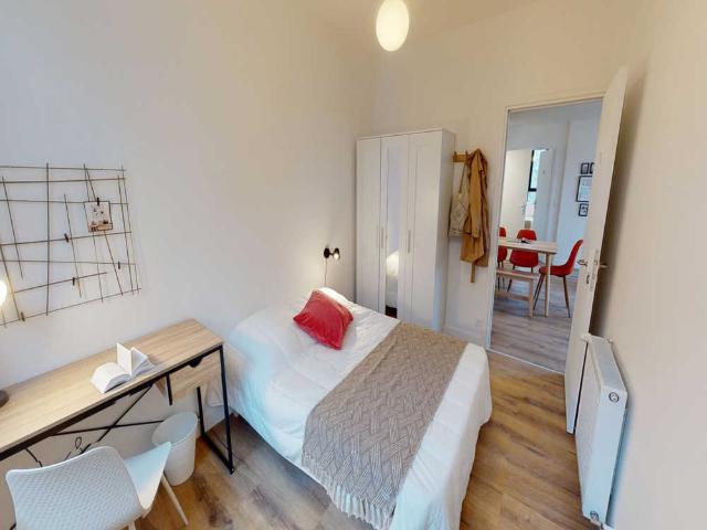 Chambre in Paris Avenue Sainte Anne