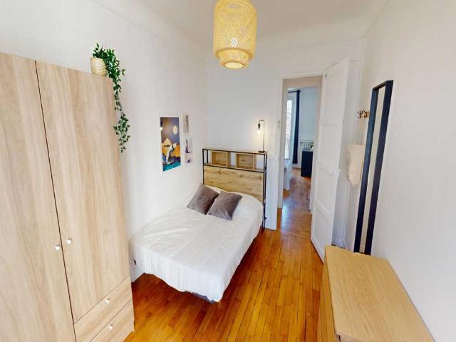 Chambre in Paris Place De La Porte De Châtillon