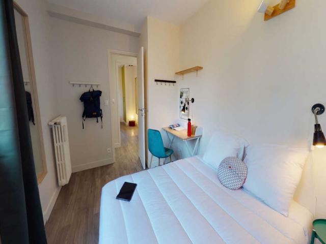 Chambre in Paris Rue Esquirol