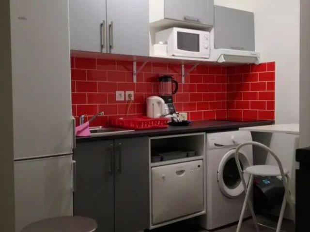 Chambre indépendante S.O privative dans maison