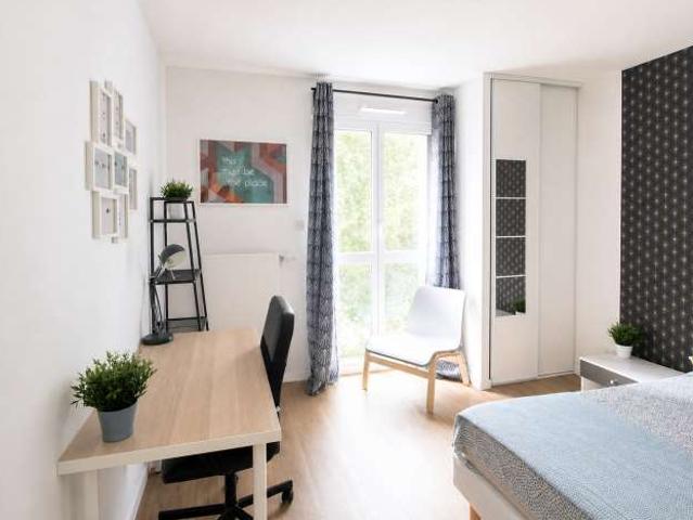 Chambre partagée à louer à Victor Hugo République, Paris