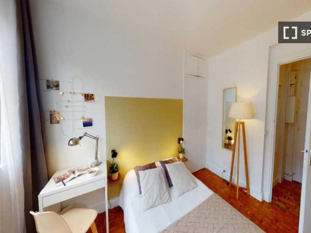 Chambre partagée à louer à Auteuil Sud, Paris