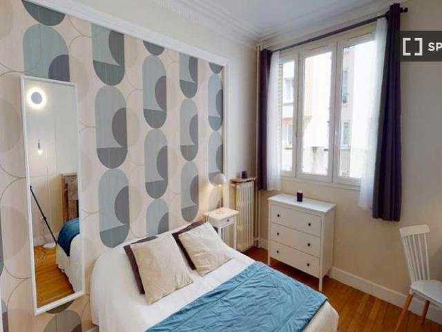 Chambre partagée à louer à Jean Moulin Porte d'Orléans, Paris