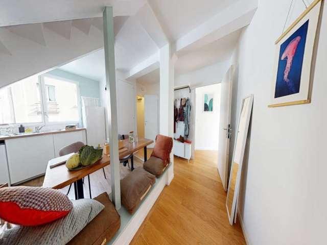 Chambre partagée à louer à Porte des Lilas, Paris