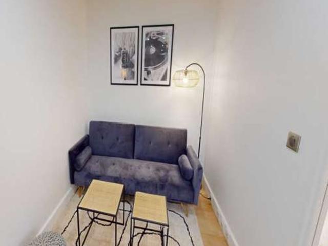 Chambre partagée, appartement de 5 chambres à Cambronne Garibaldi