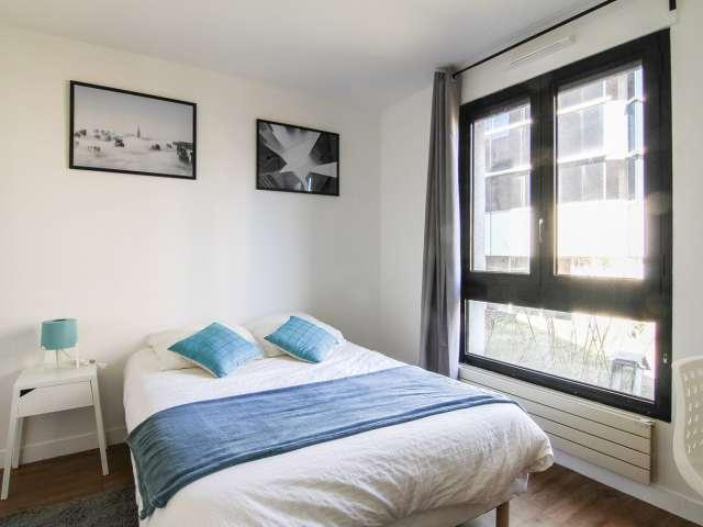 Chambre partagée dans un appartement de 5 chambres à louer à Plaine Gare, Paris