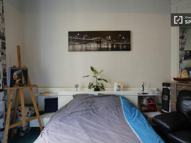 Chambre prestigieuse dans un appartement à Luxembourg, Paris
