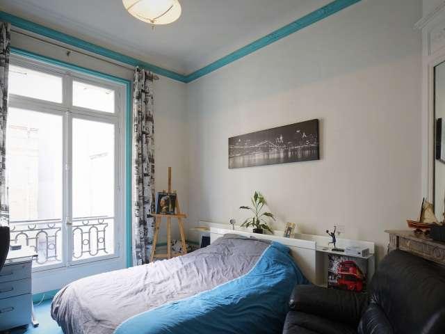 Chambre prestigieuse dans un appartement à Luxembourg, Paris