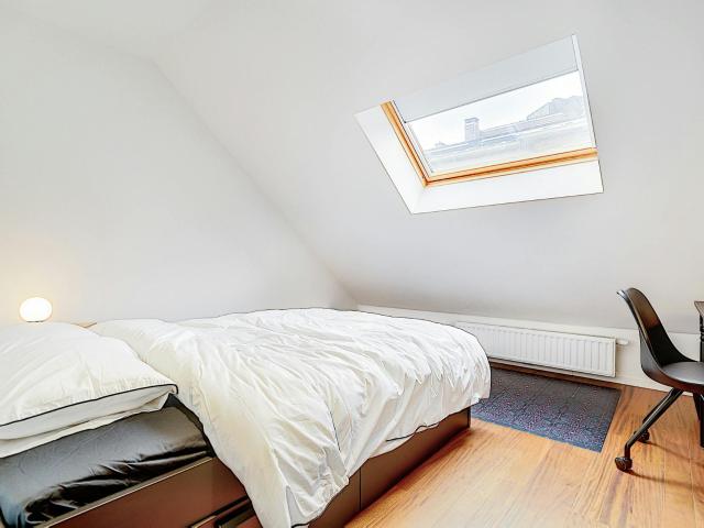 Chambre privée à louer à Charleroi, Rue d'Angleterre