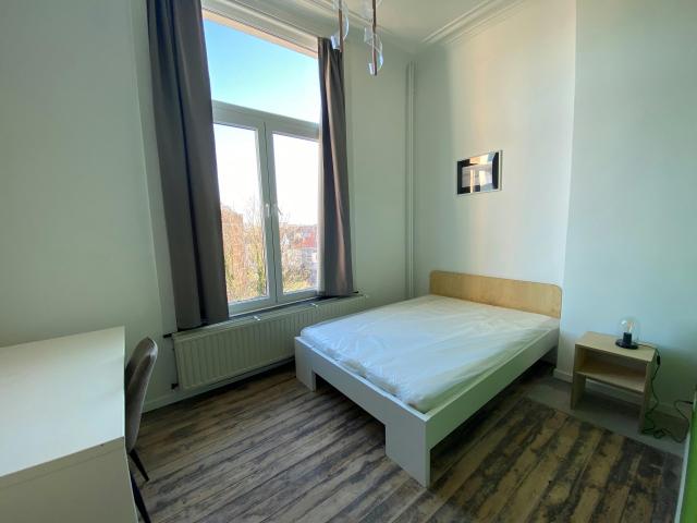 Chambre privée à louer à Ixelles, Avenue de la Couronne