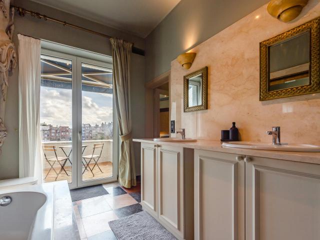 Chambre privée à louer à Ixelles, Avenue de l'Université
