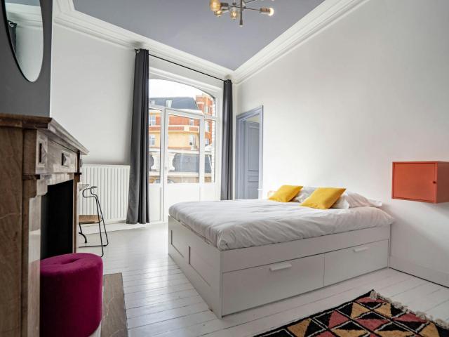 Chambre privée à louer à Ixelles, Rue de Hennin