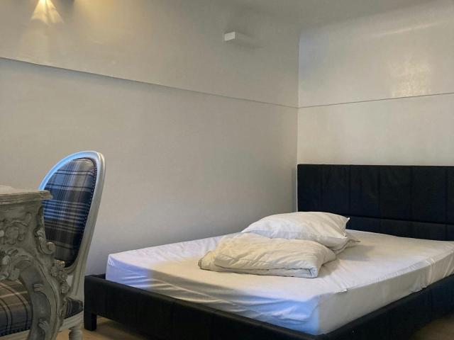 Chambre privée à louer à Ixelles, Rue du Trône