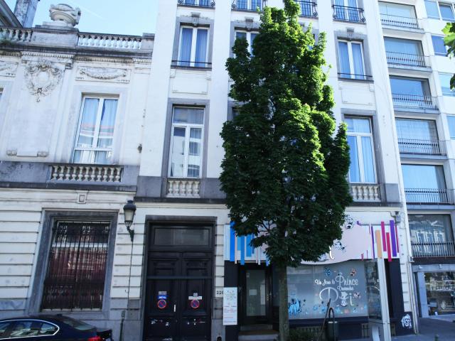 Chambre privée à louer à Ixelles, Rue du Trône