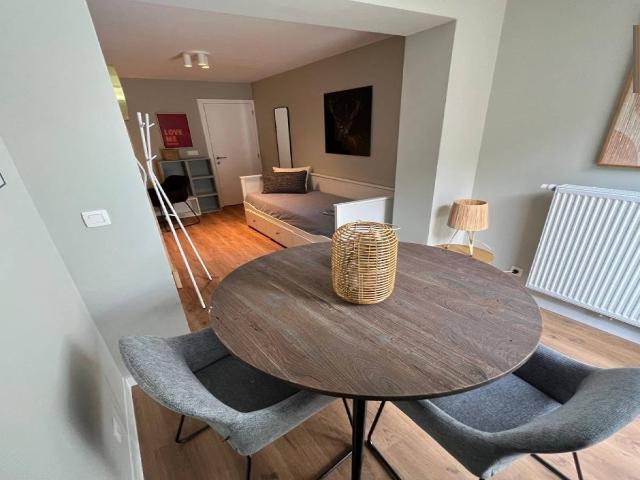 Chambre privée à louer à Molenbeek Saint Jean, Rue de la Meuse