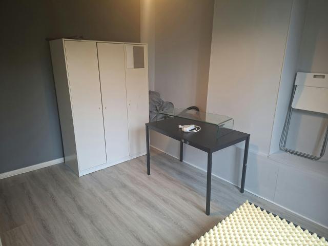 Chambre privée à louer à Uccle, Chaussée d'Alsemberg