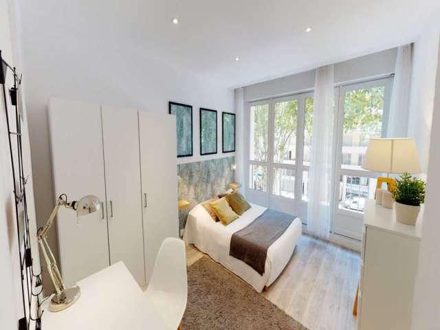 Chambre simple confortable