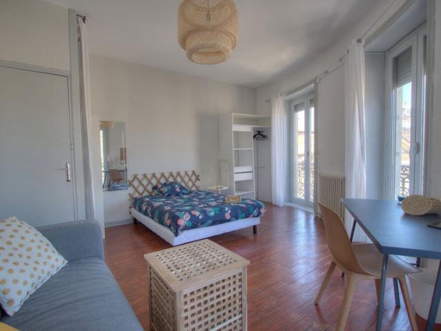 Chambre 15m2 tramway observatoire