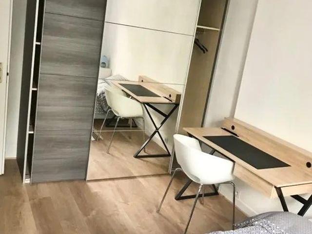 Chambre 15m² éligible APL dans grande coloc