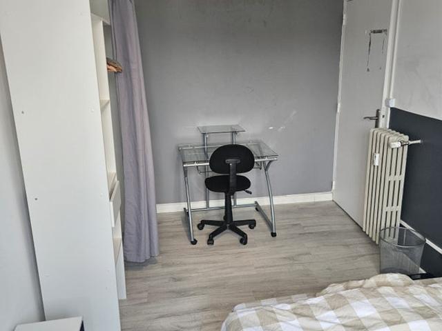 CHAMBRE 11m² DANS COLOCATION