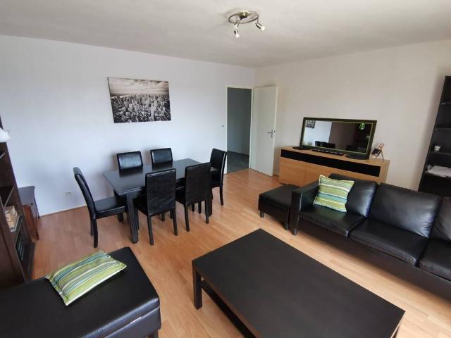 Chambre 13 m² dans colocation