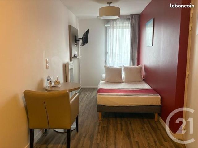 Chambre 1 pièce 18 m²
