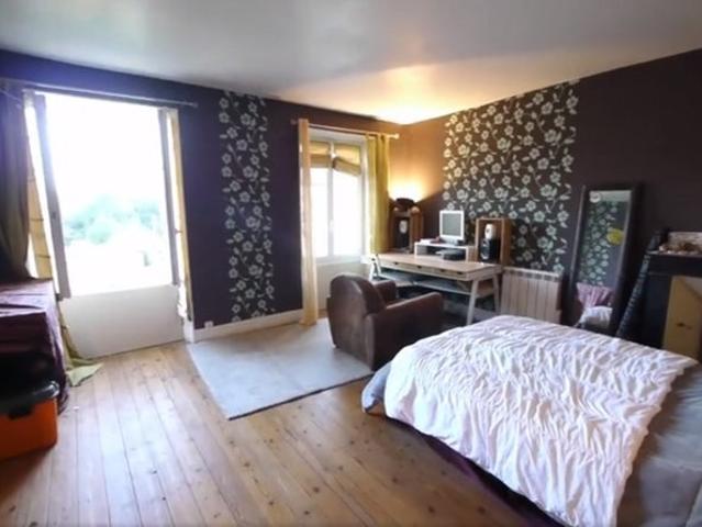 Chambre 32m²dans ancien moulin