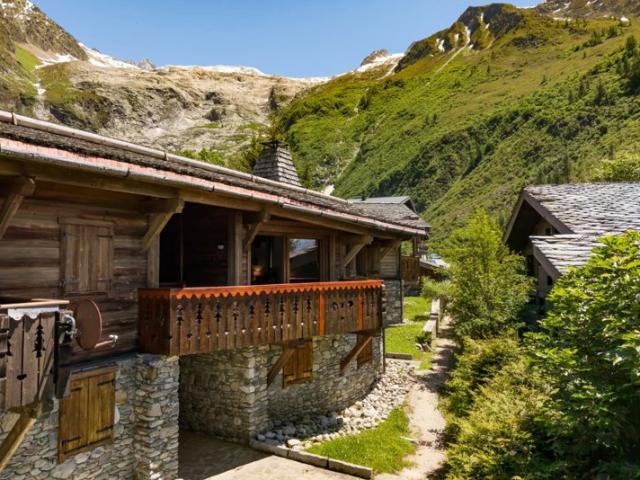 CHAMONIX Chalet de 4 chambres en bas des pistes