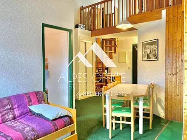 Chamonix Mont Blanc 74400 Achat / Vente appartement 2 pièces t2 au dernier étage